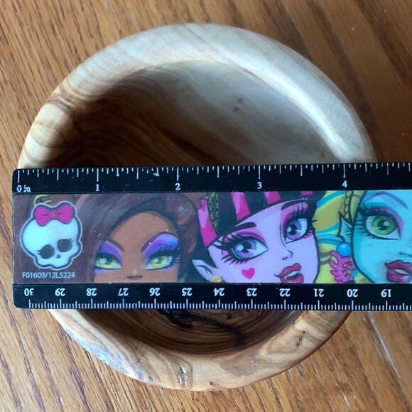 Olive Wood Bowl And Spatula Trader Joe’s - Picture 13 of 14